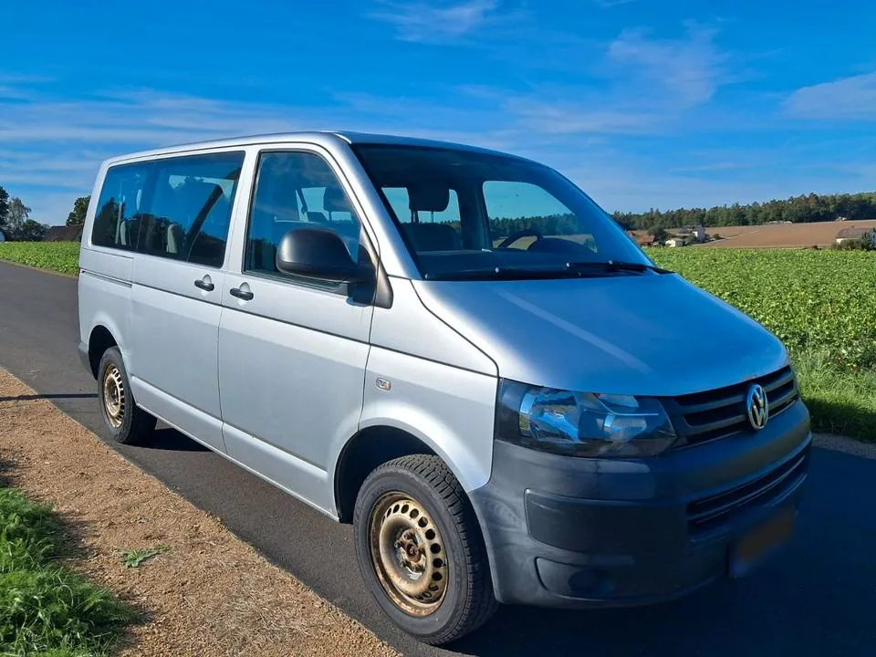 Volkswagen T5 Caravelle