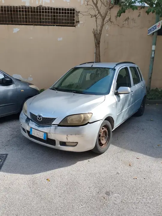 Mazda Mazda2