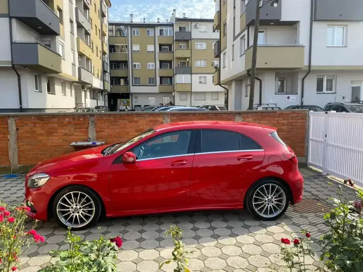 Mercedes-Benz A-Class 2017 photo 2