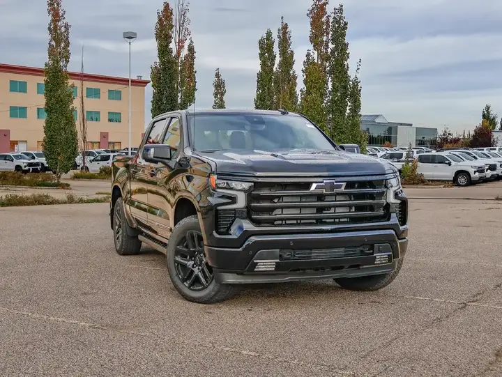Chevrolet Silverado 1500 2026 photo 2