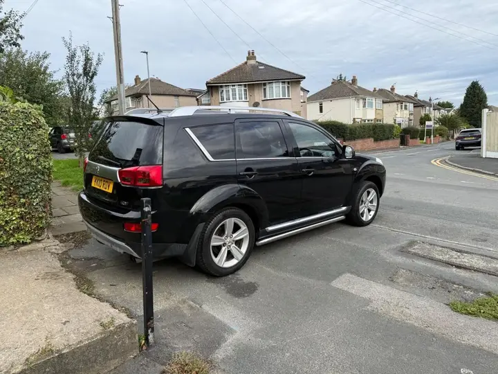 Peugeot 4007 2010 photo 3