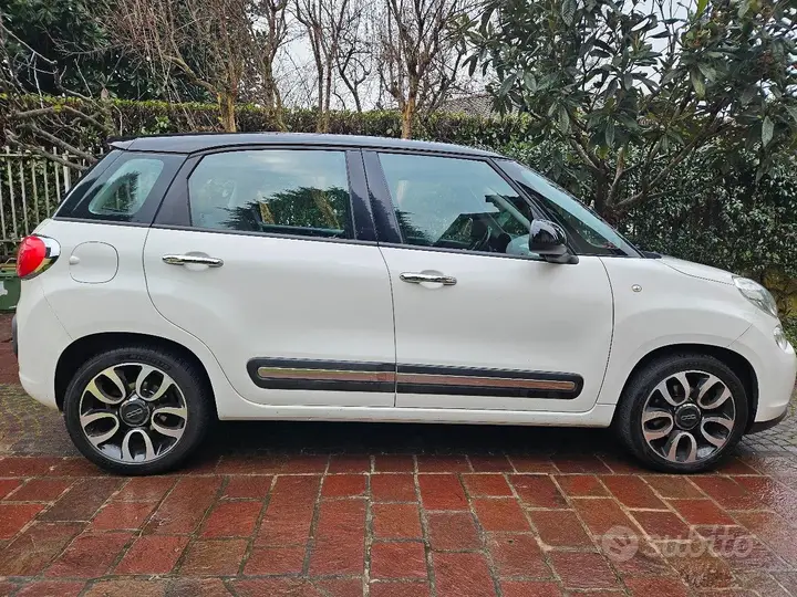 Fiat 500L 2013 photo 3