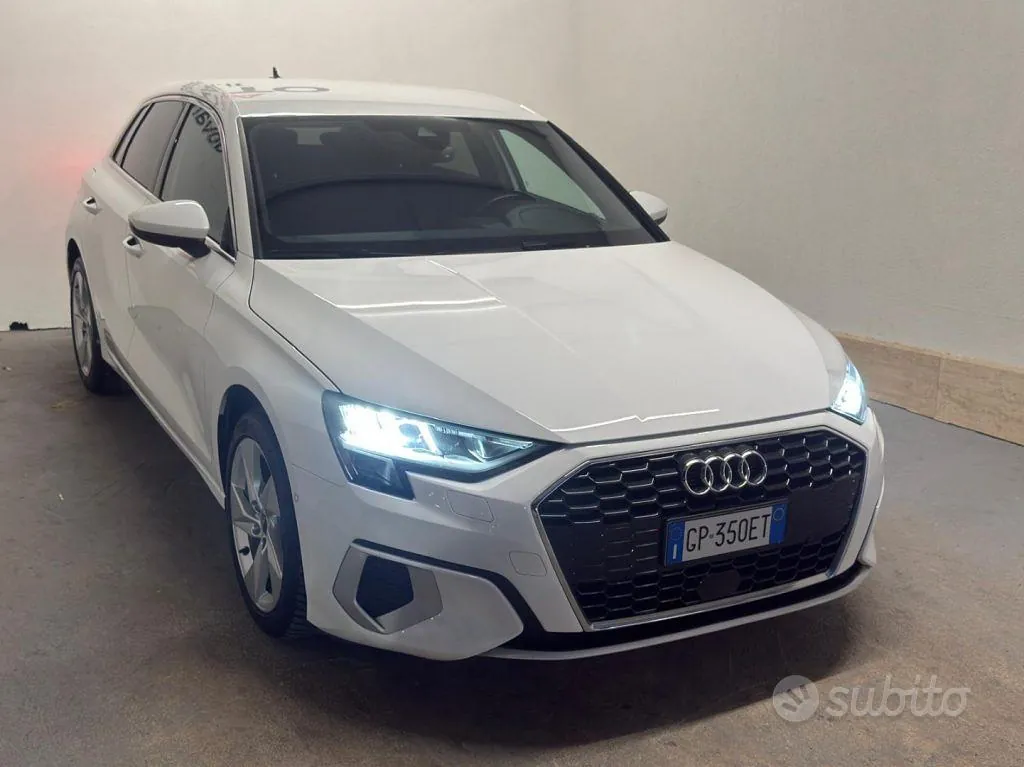 Audi A3 2023 photo 2
