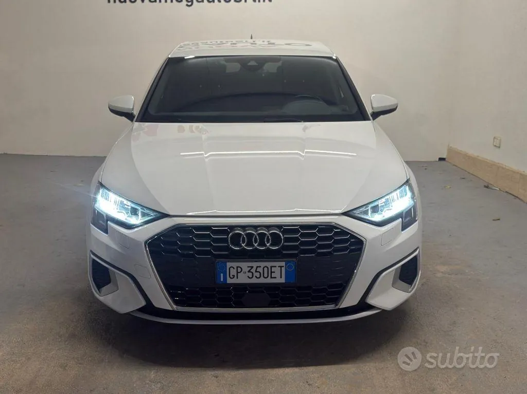 Audi A3 2023 photo 3