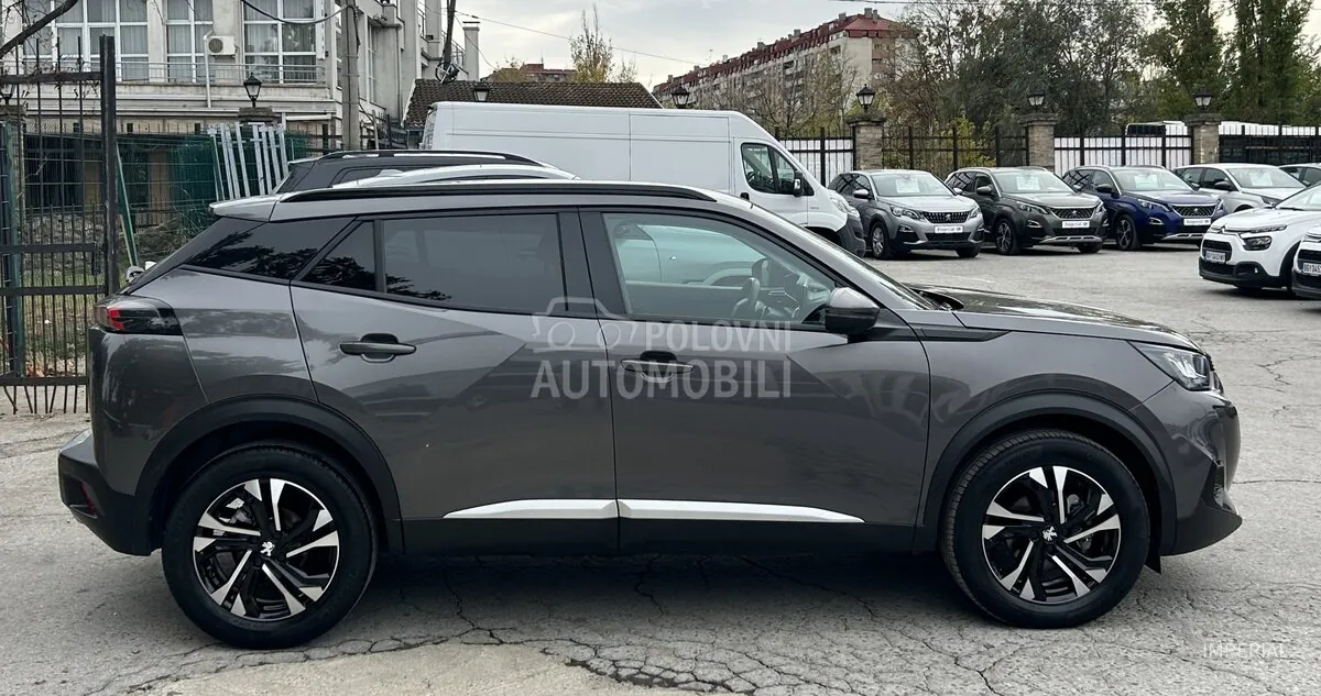 Peugeot 2008 2021 photo 4