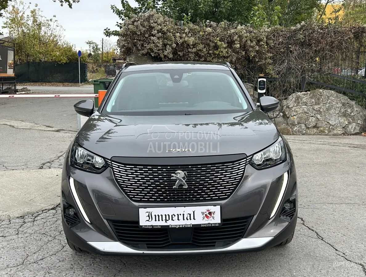 Peugeot 2008 2021 photo 2