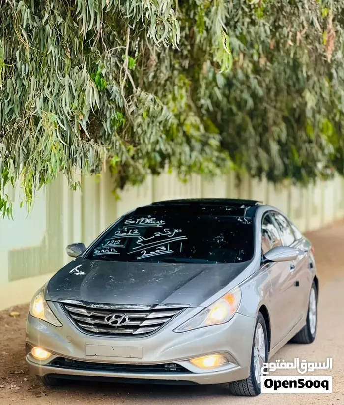 Hyundai Sonata 2012 photo 4