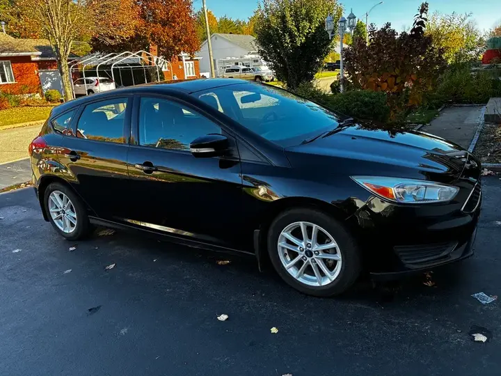 Ford Focus 2018 photo 2