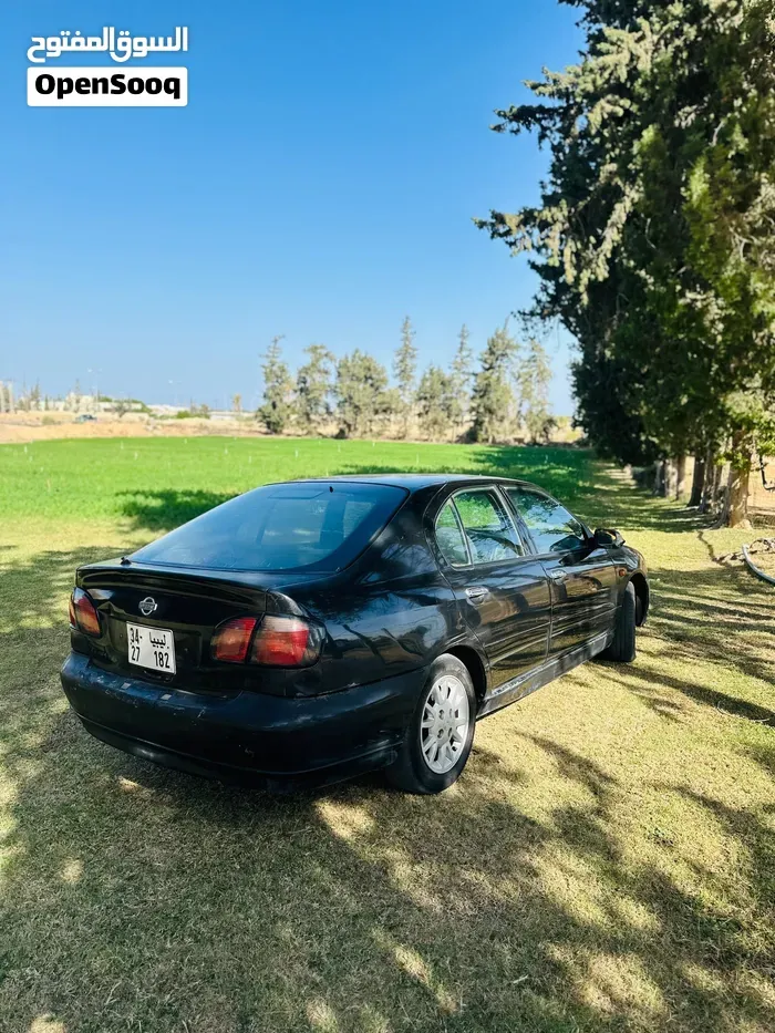 Nissan Primera 2000 photo 3