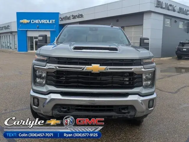 Chevrolet Silverado 2500 2024 photo 3