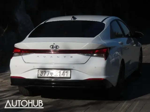Hyundai Avante 2022 photo 3