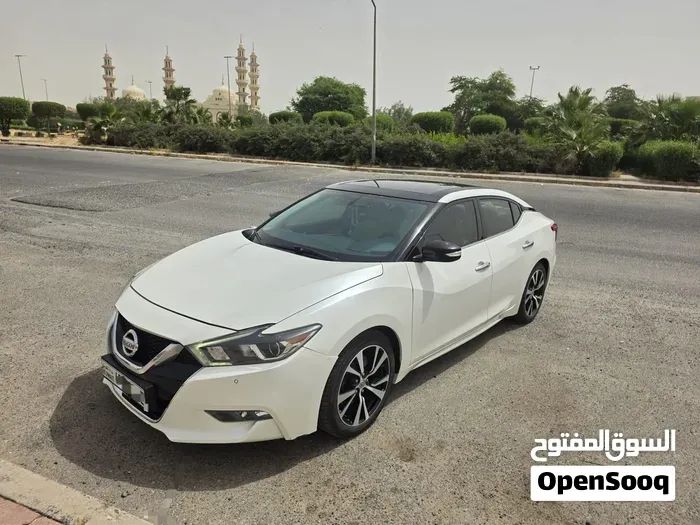 Nissan Maxima 2018 photo 2