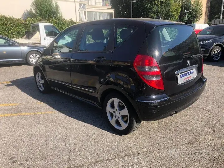 Mercedes-Benz A-Class 2006 photo 4