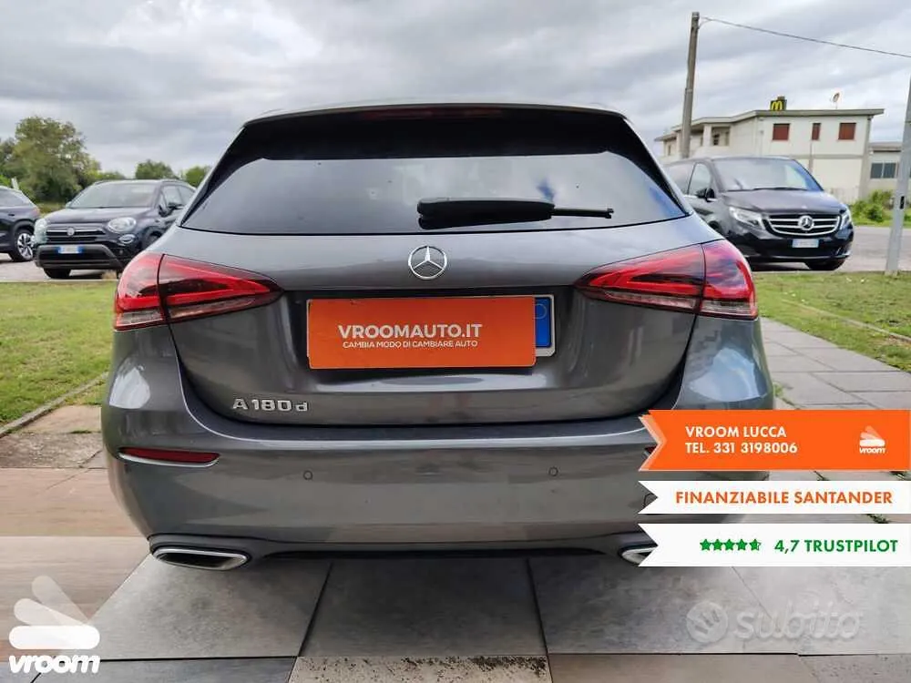 Mercedes-Benz A 180 2019 photo 4