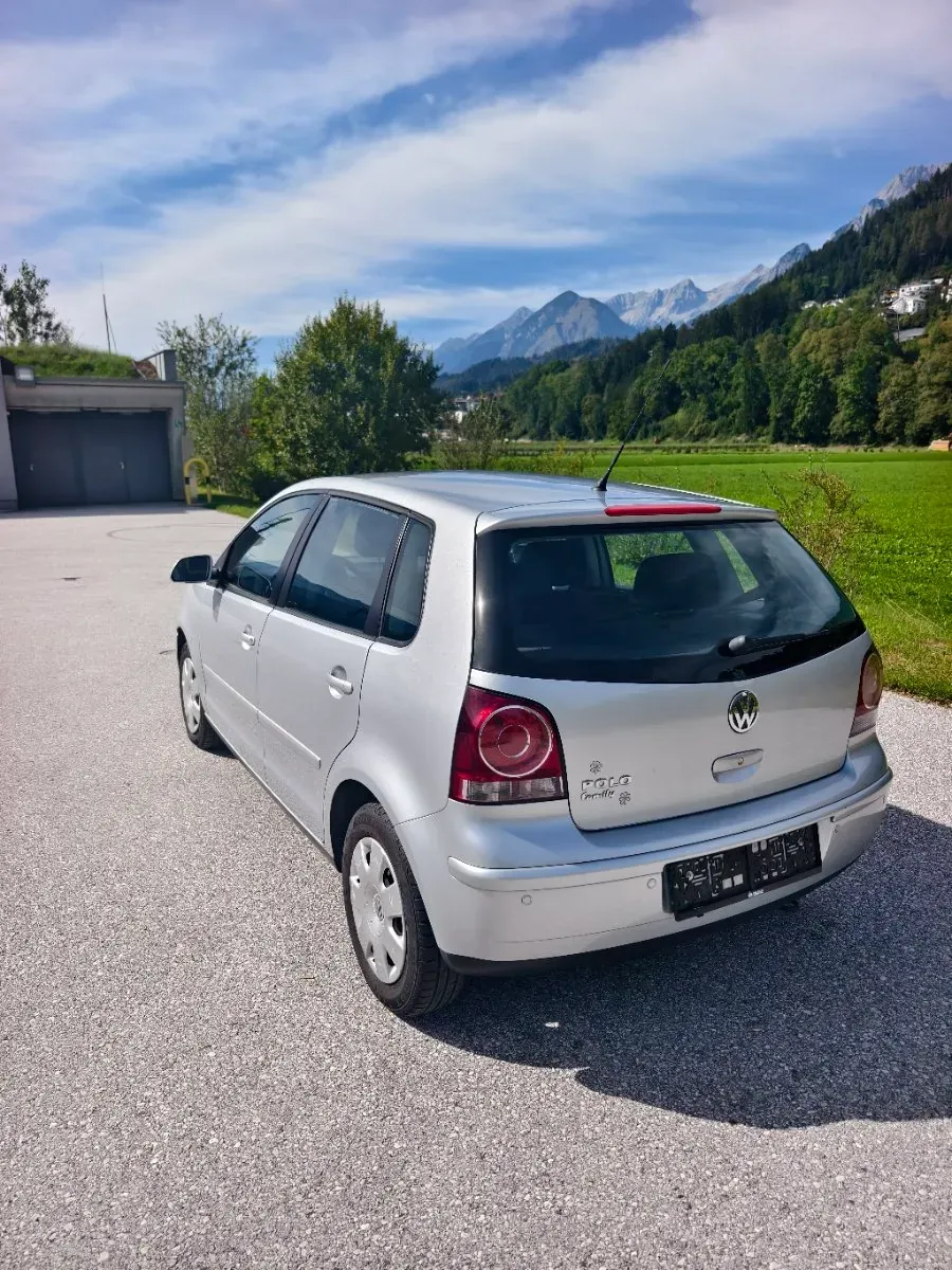 Volkswagen Polo 2005 photo 3