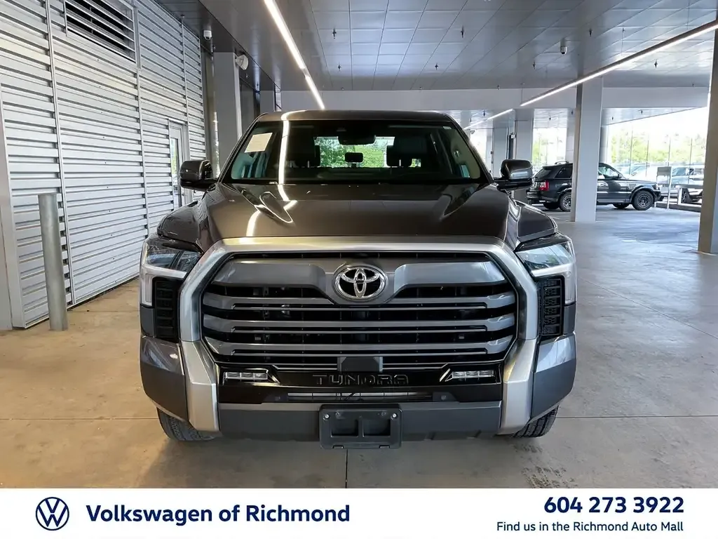 Toyota Tundra 2022 photo 2