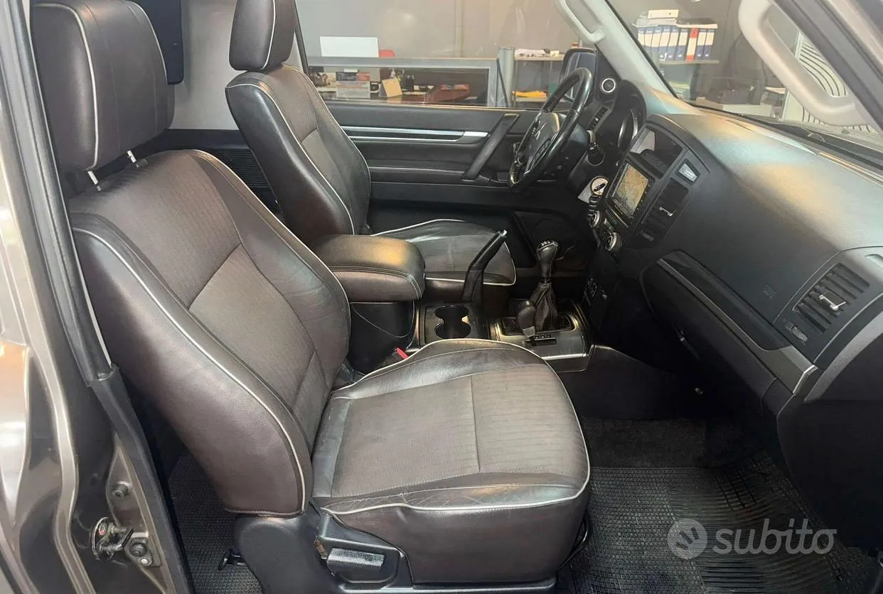 Mitsubishi Pajero 2009 photo 5