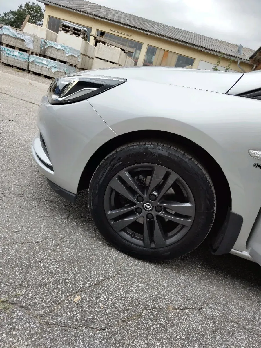 Opel Astra 2019 photo 3
