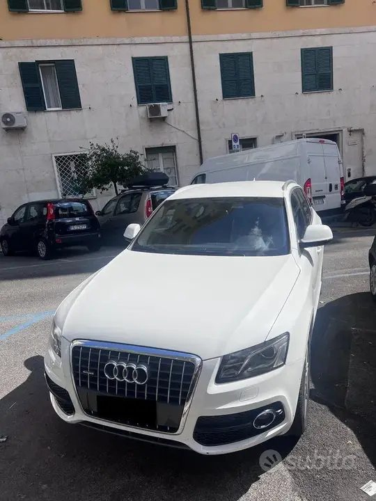 Audi Q5 2011 photo 2