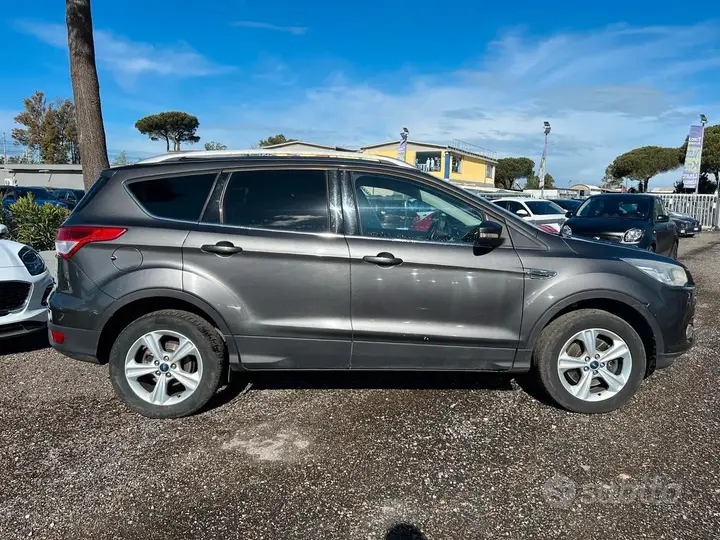 Ford Kuga 2016 photo 4