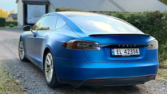 Tesla Model S 2014 photo 5