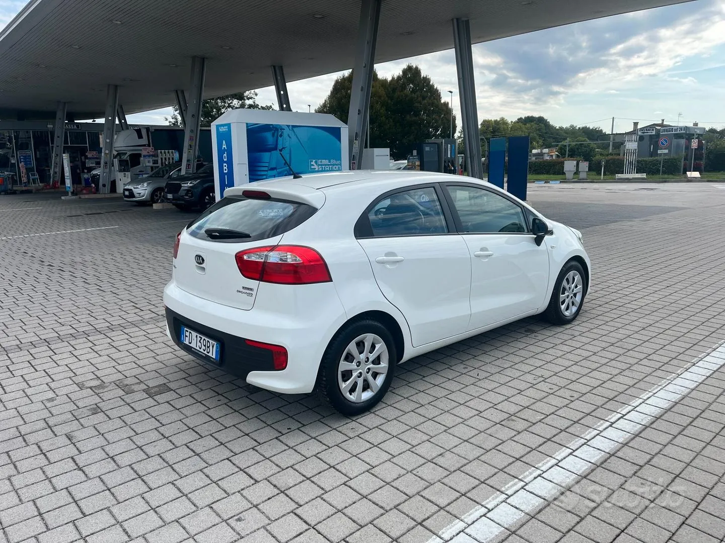 Kia Rio 2016 photo 3