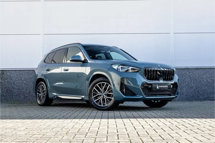 BMW X1 2023 photo 3