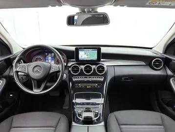 Mercedes-Benz C-Class 2018 photo 3