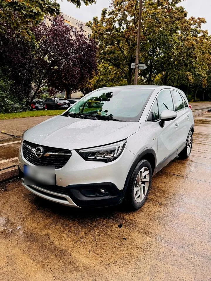 Opel Crossland X