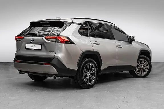 Toyota Rav4 2023 photo 2