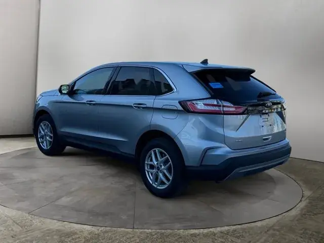 Ford Edge 2022 photo 3