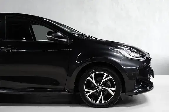 Toyota Yaris 2024 photo 4