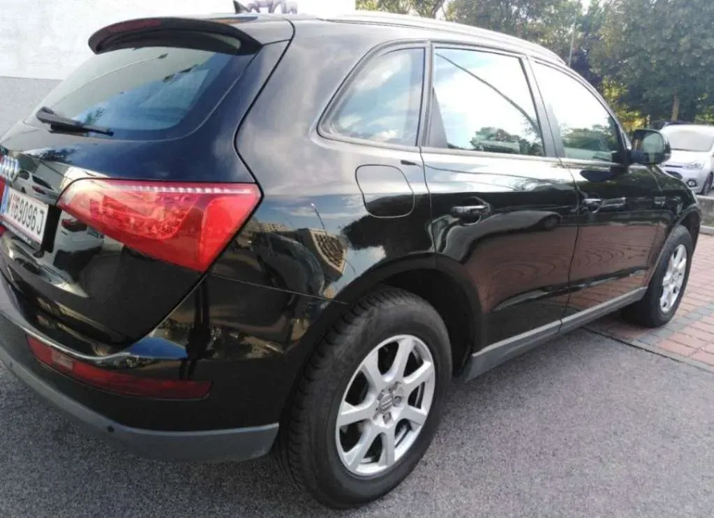 Audi Q5 2009 photo 3