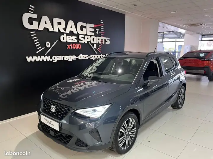 Seat Arona