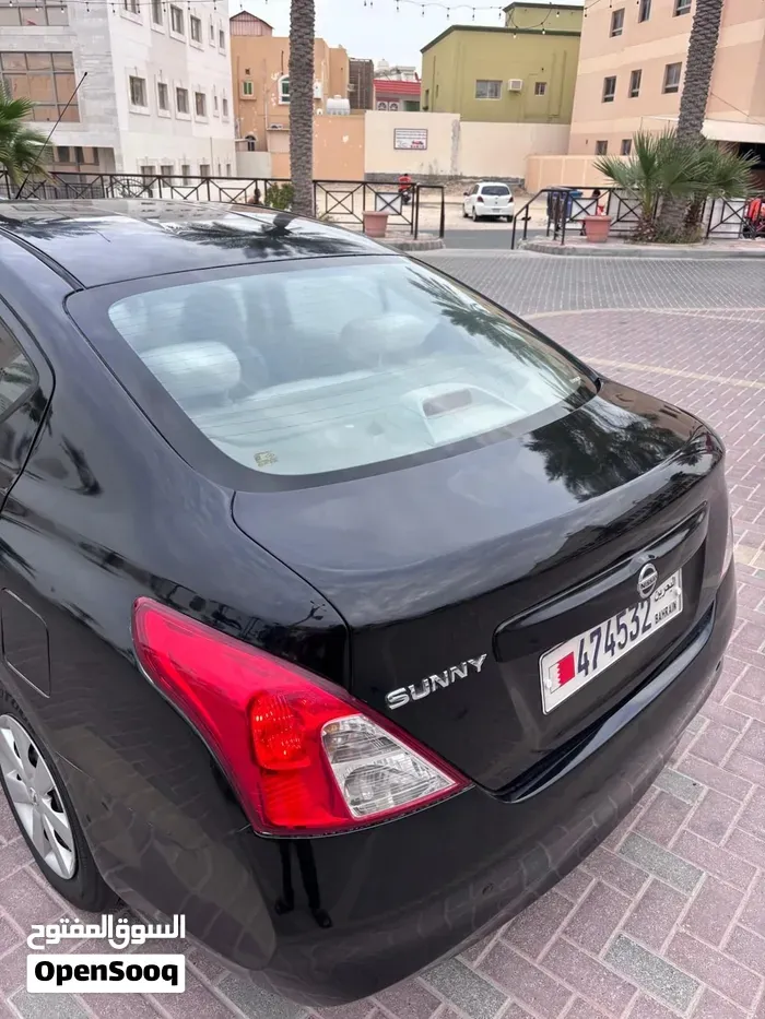 Nissan Sunny 2014 photo 4