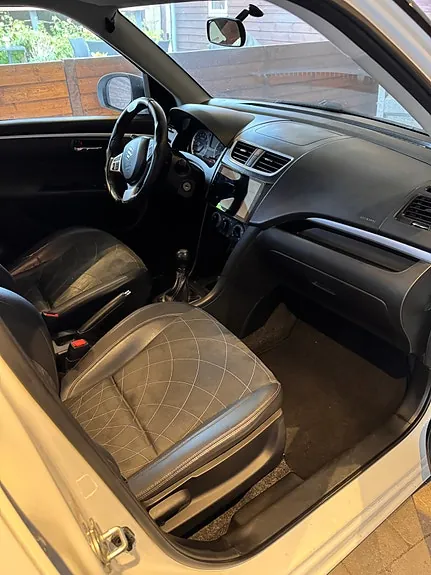 Suzuki Swift 2014 photo 5