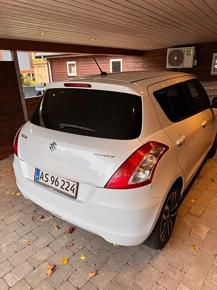 Suzuki Swift 2014 photo 4