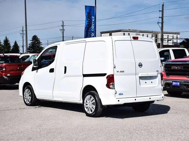 Nissan Nv200 2020 photo 4