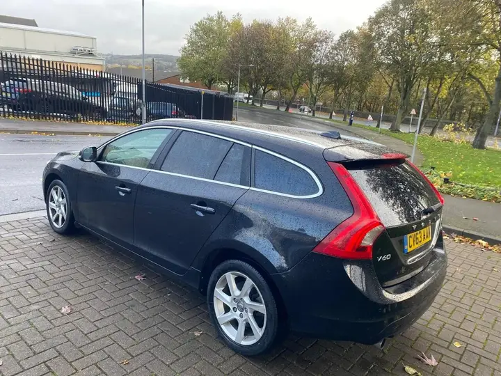 Volvo V60 2013 photo 5