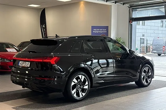 Audi Q8 E-Tron 2024 photo 4