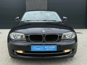 BMW 1 Series 2011 photo 2