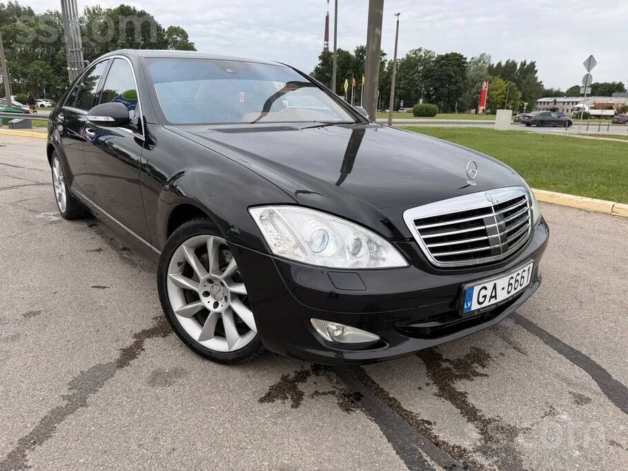 Mercedes-Benz S450