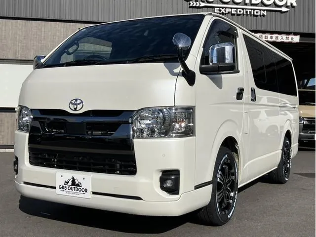 Toyota Hiace 2022 photo 5