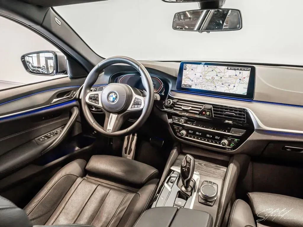 BMW 5 Series 2022 photo 4