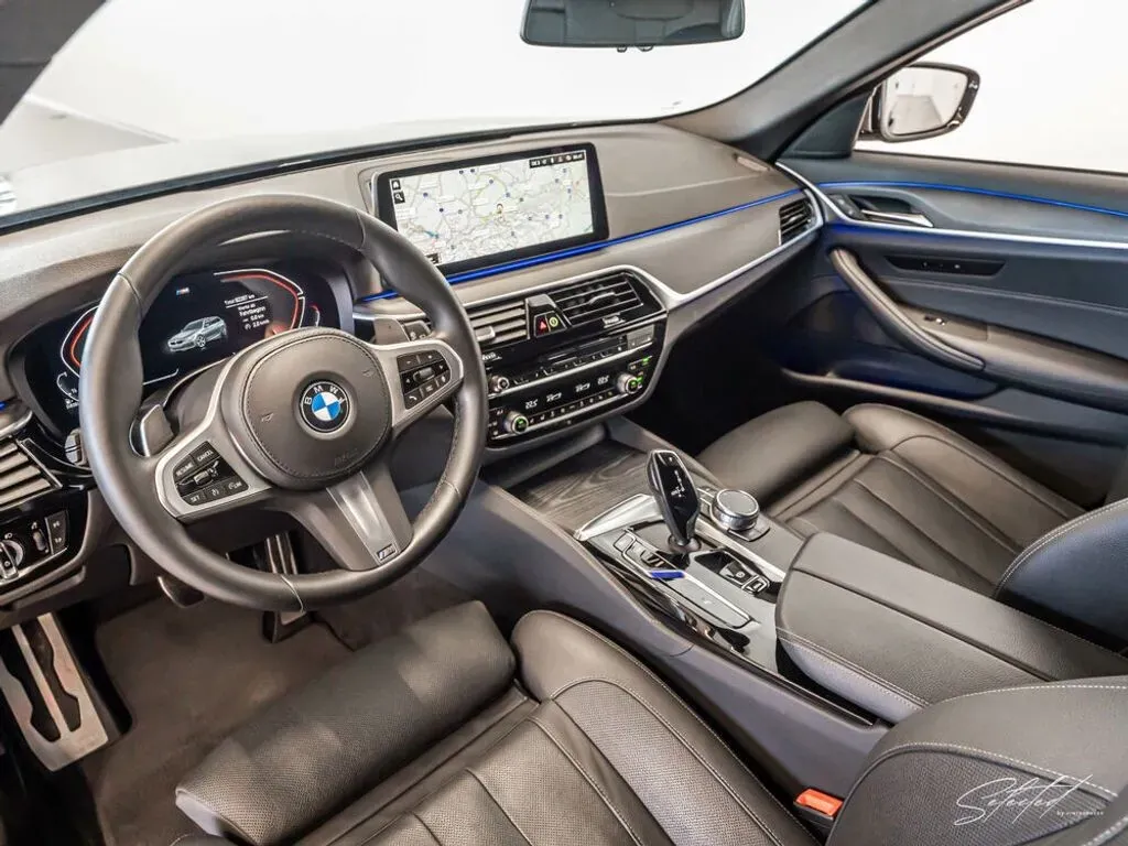 BMW 5 Series 2022 photo 3