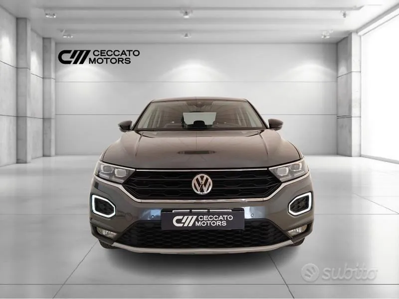 Volkswagen T-Roc 2019 photo 2