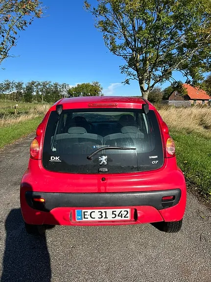 Peugeot 107 2006 photo 4