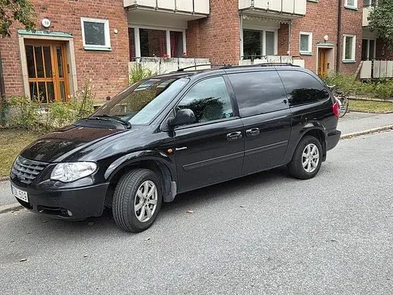 Chrysler Grand Voyager 2007 photo 2