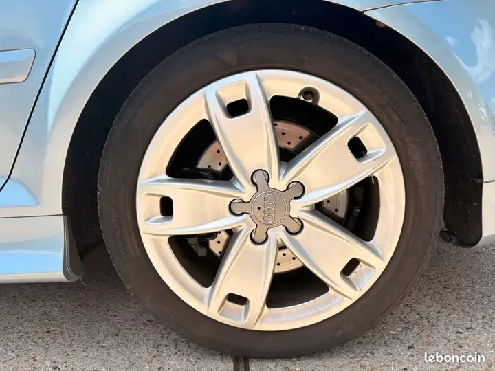 Audi S3 2011 photo 5