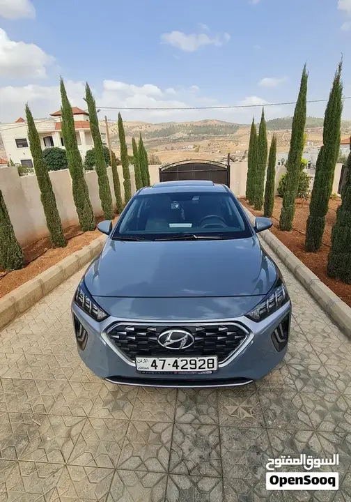 Hyundai Ioniq